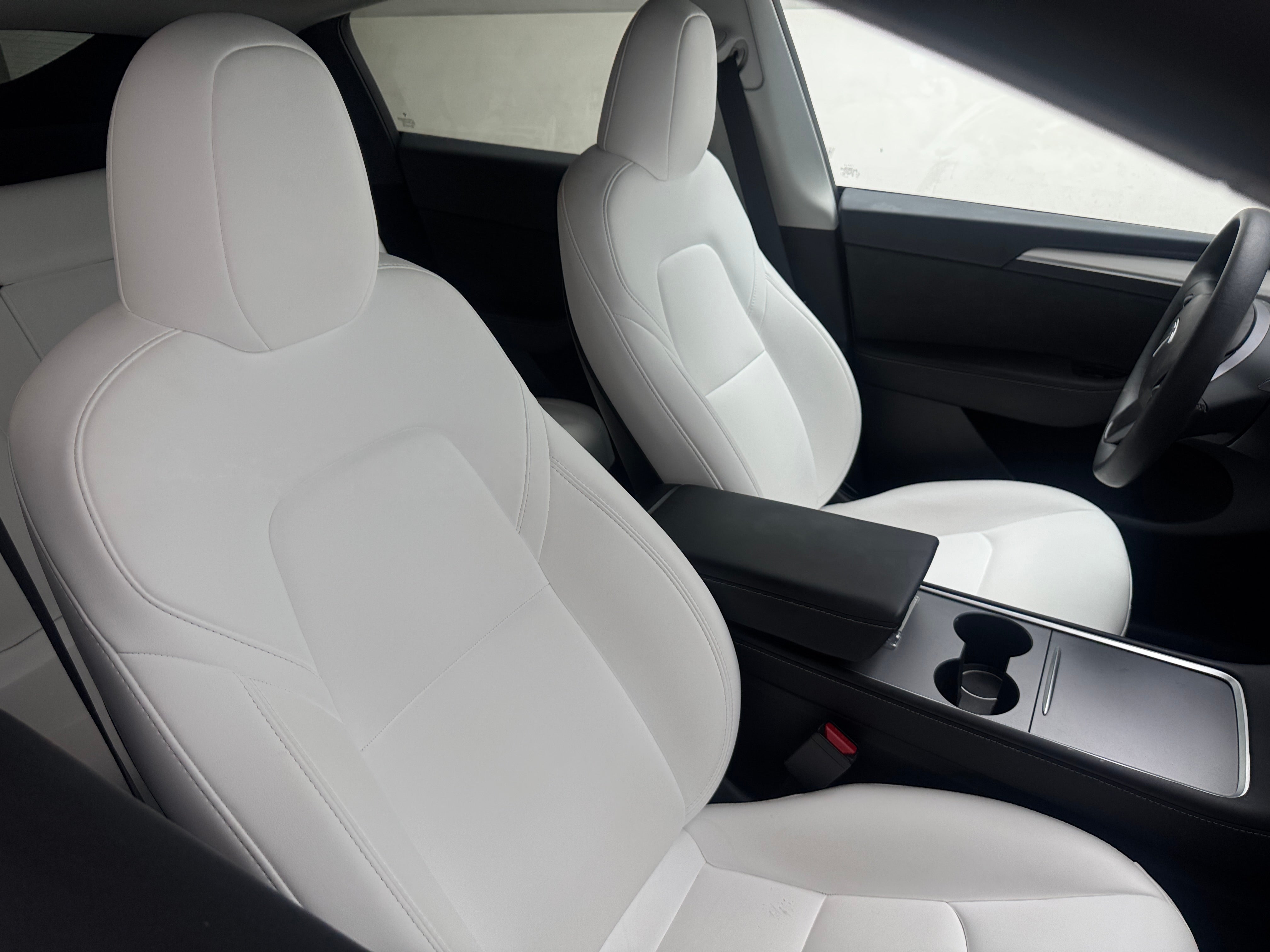 tesla model y 2025 7SAYGDEE4SF241450 image tesla model y 2025 7SAYGDEE4SF241450 image